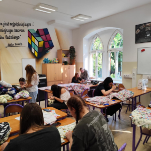 V Noc w Rękodzielni - tworzymy poduszki